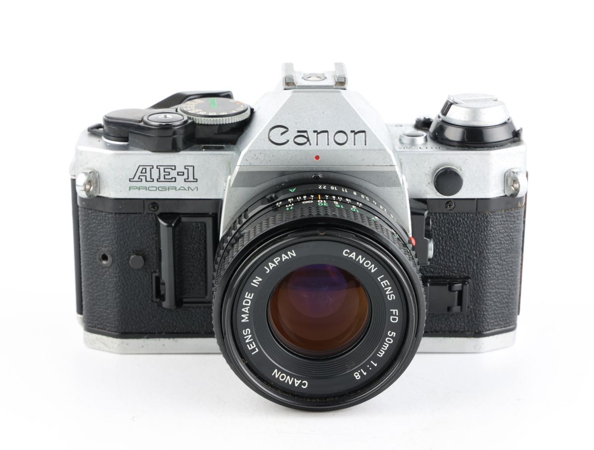 【かめらや】1413 Canon AE-1 + New FD 50mm F1.8 MF一眼レフ フイルムカメラ 標準レンズ拍卖