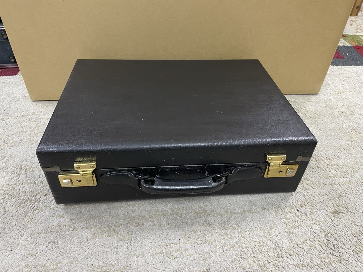 三味線の三つ折りケース 約1.66KG拍卖