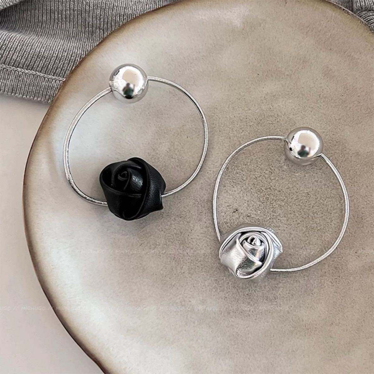 バラデザイン ヘアゴム 2個セット 上品エレガント ヘアアクセサリー拍卖