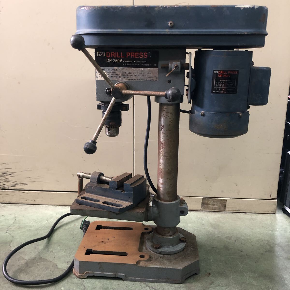 藤原産業株式会社 ドリルプレス 卓上ボール盤 DRILL PLESS DP-25V拍卖