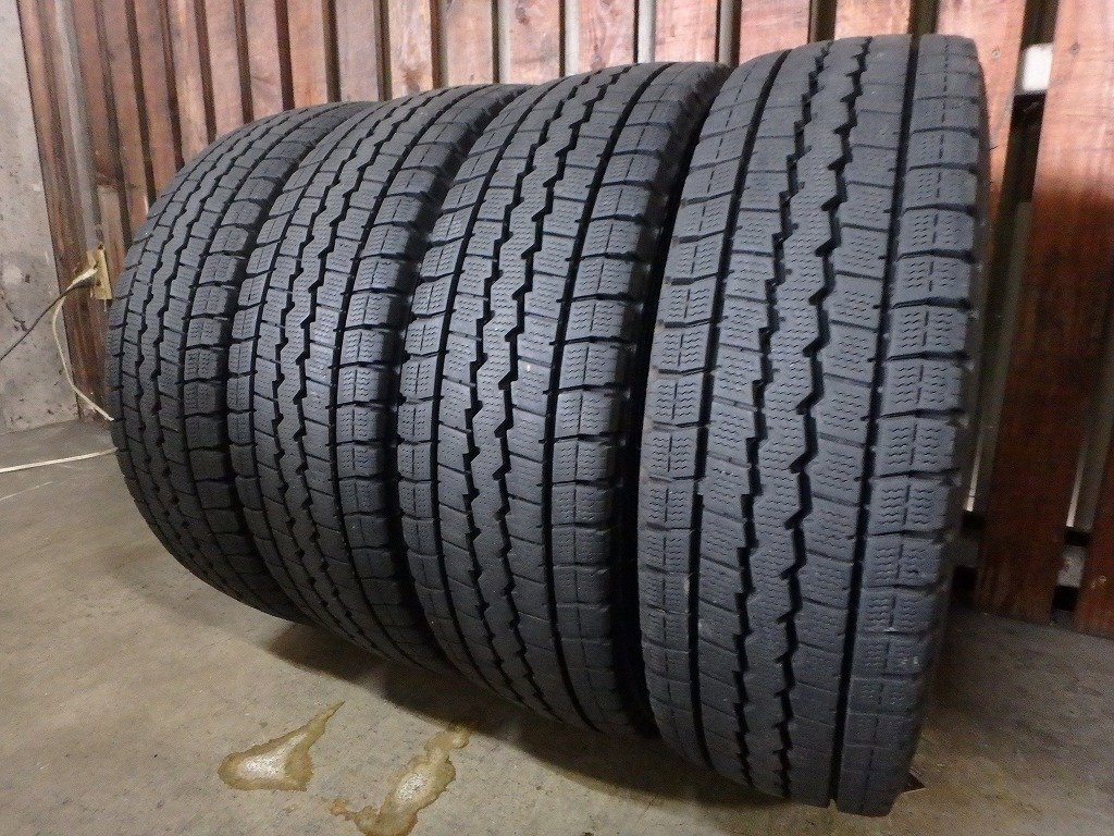 Y467 送料無料【175/75R15 103/101】ダンロップ LT03M スタッドレス 4本 2022年製 約6.5-7分山拍卖