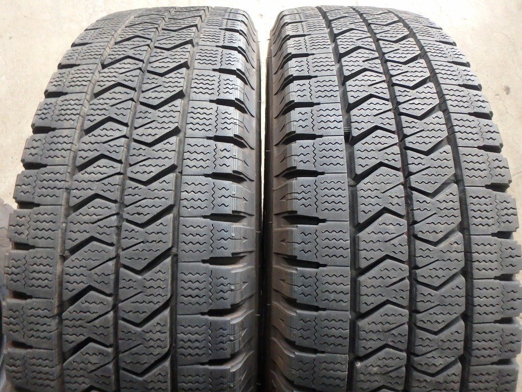 Y495 送料無料【195/75R15 109/107】ブリヂストン W989 スタッドレス 2本 2024年製 約6.5-7分山拍卖