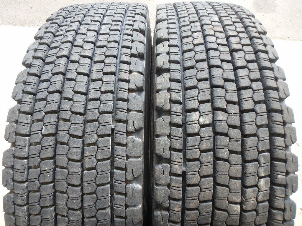 N755 送料無料【11R22.5 16PR】ブリヂストン W900 スタッドレス 2本 約6.5-7分山拍卖