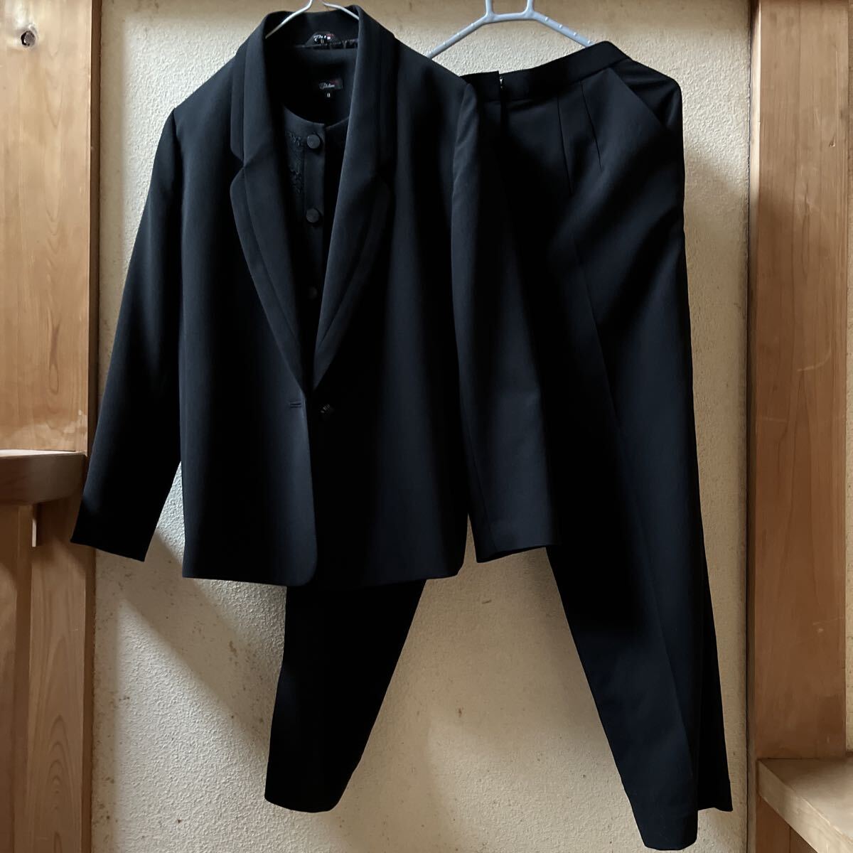 ブラックフォーマル黒  3点セット セットアップ  冠婚葬祭 礼服拍卖