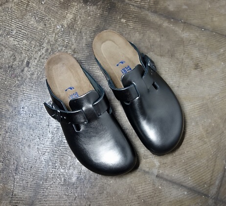 TK 新品近 ビルケンシュトック SOFT FOOTBED ボストン 本革 レザーサンダル 37 240 メタリックシルバー ソフトフットベッド拍卖