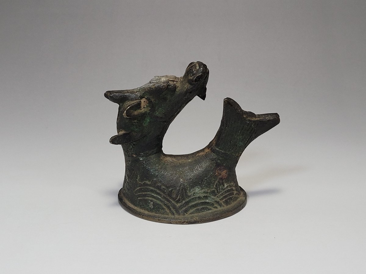 古銅造 魚龍型 文鎮 置物 時代唐物 幅約8.5cm / 明清時代 書道具 書画道具 文房具 古美術 唐物 人間国宝 李朝 高麗 古玩 古董拍卖