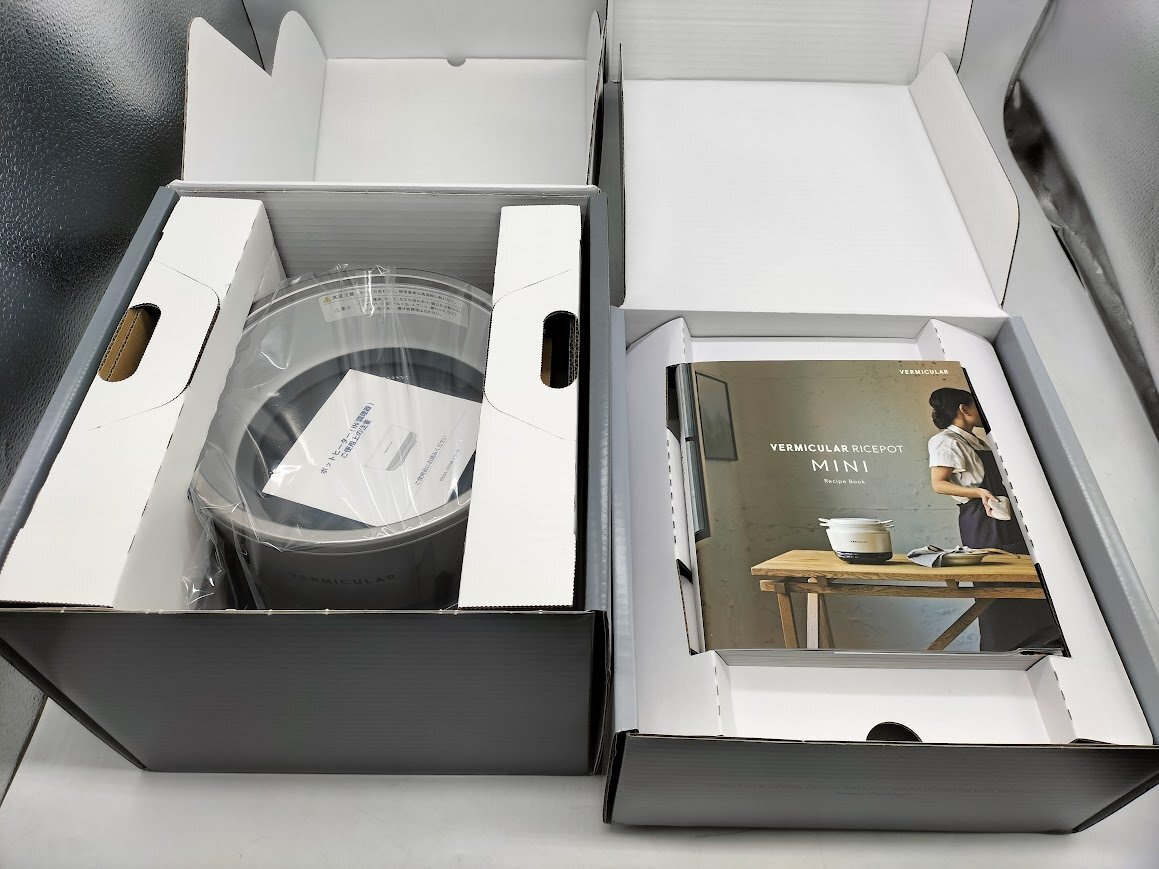 ▲未使用品 バーミキュラ/VERMICULAR ライスポットミニ RP19A-SV (3合炊き)IH炊飯器 ソリッドシルバー▲拍卖