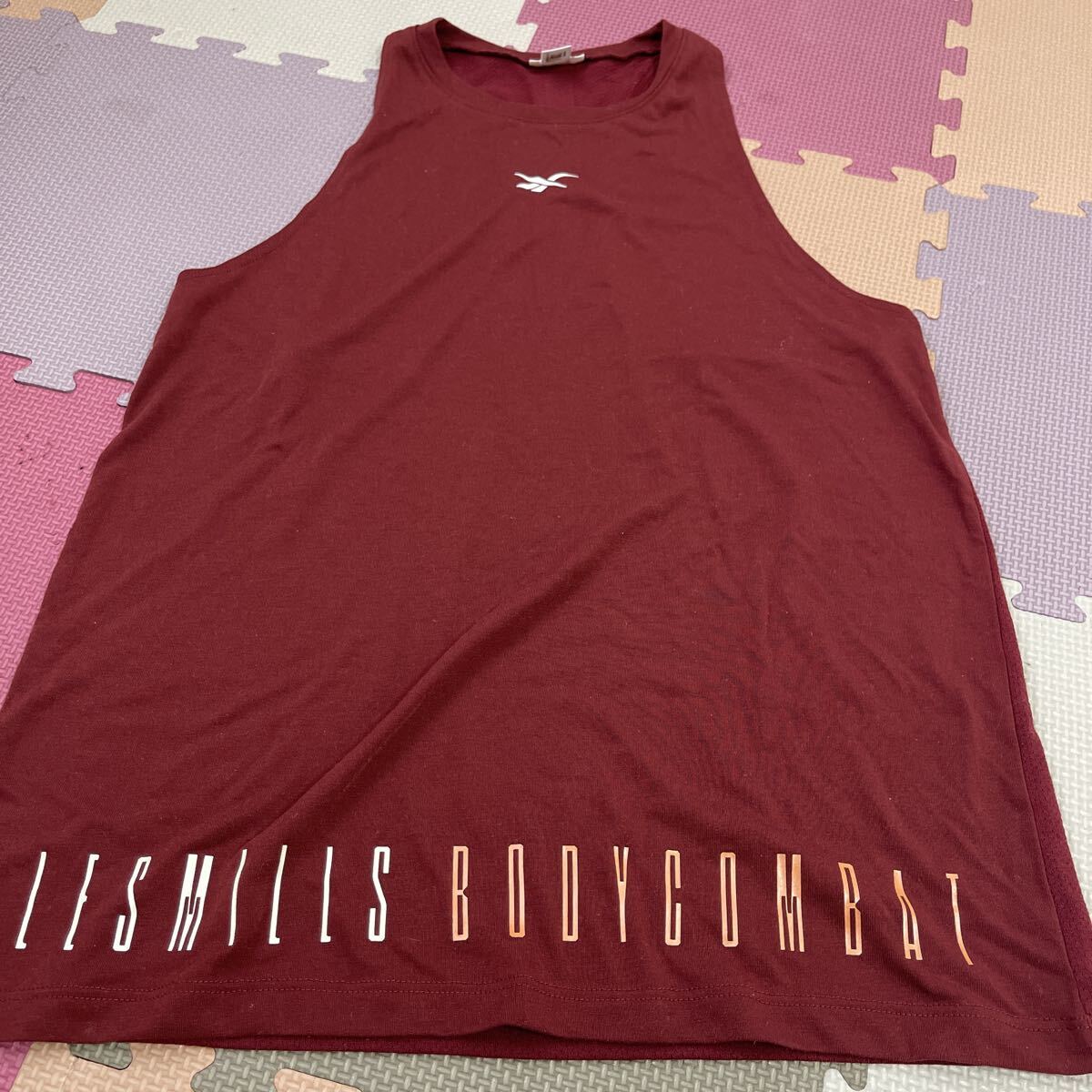 【タグ切り】Reebok リーボック タンクトップ スポーツウェア ジムウェア M〜Lサイズ相当拍卖