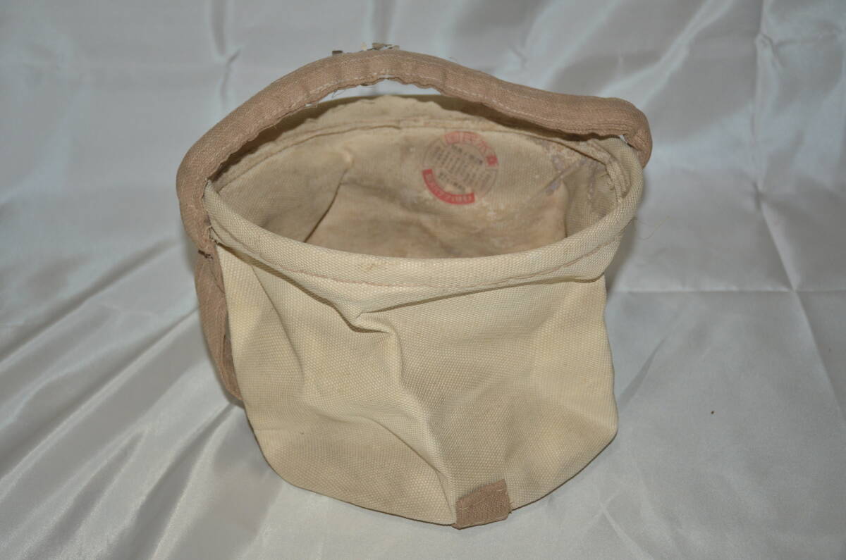 布製防火バケツ折り畳み式 未使用 国民水嚢 紙ラベル付き 002-23拍卖