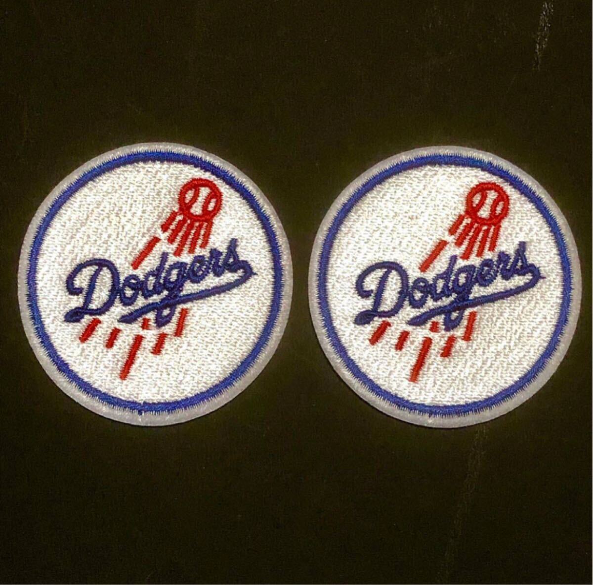 MLB ロサンゼルス・ドジャース ミニサイズ(約5cm) ワッペン 2枚セット拍卖