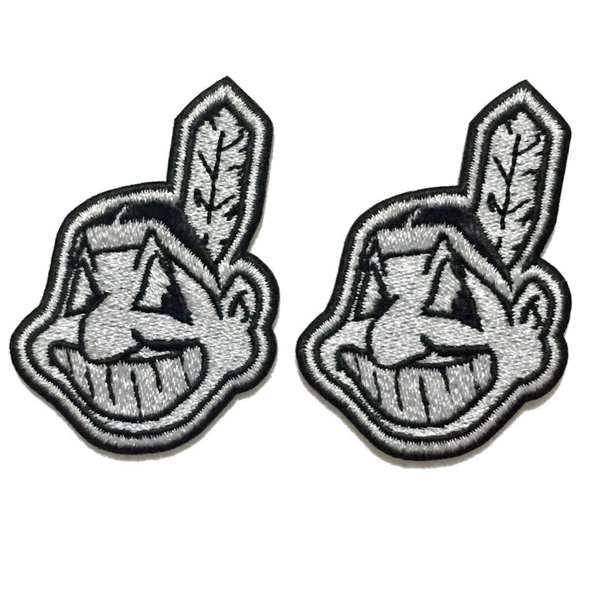 MLB クリーブランド・インディアンス 顔 ミニサイズワッペン (約5cm) 2枚セット 白黒拍卖