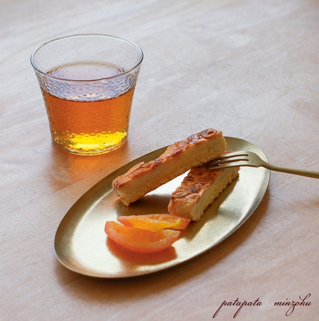 ゴールド ステンレス オーバル プレート 22cm インブルーム in bloom 皿 小皿 トレイ拍卖