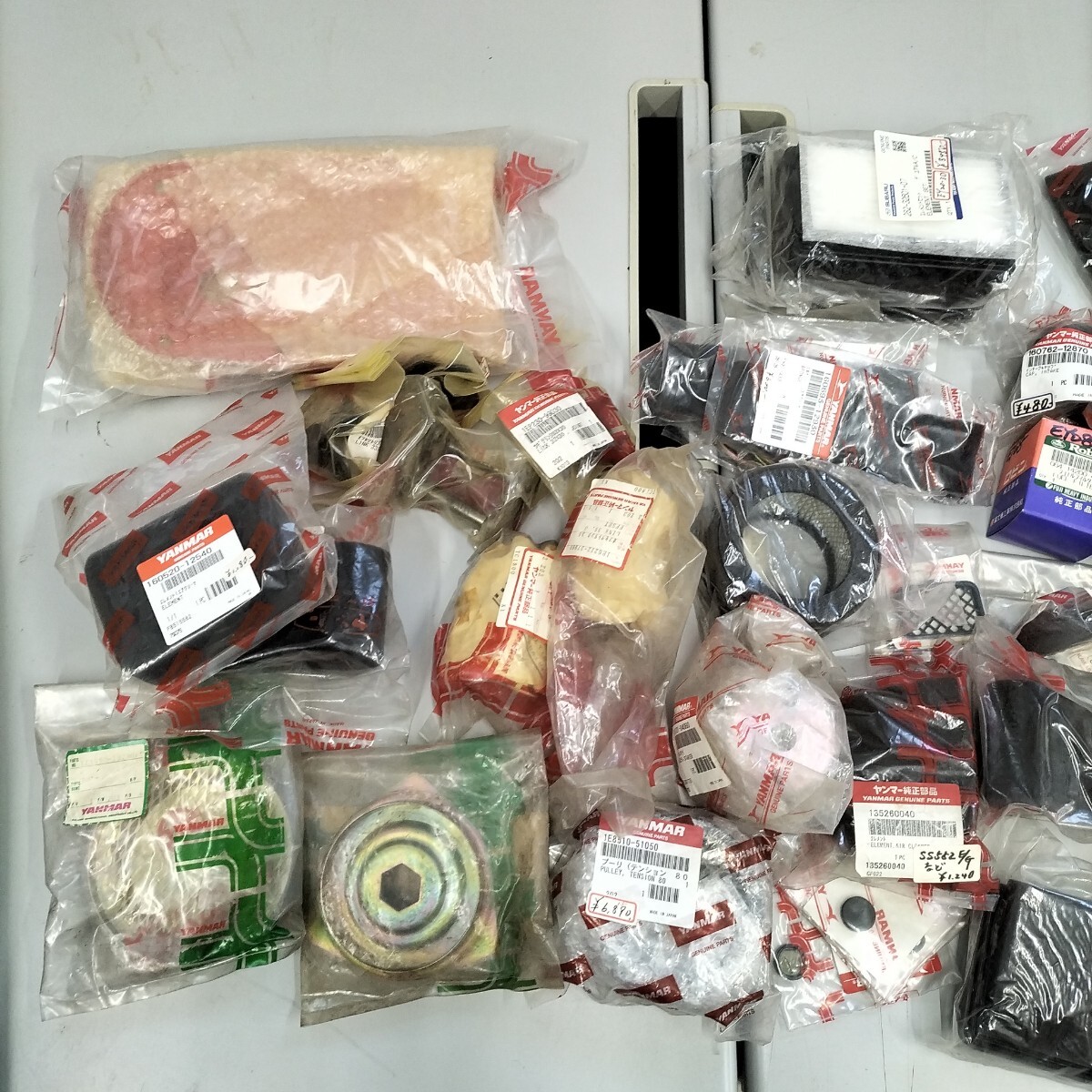 修理業者様 農業機械 産業機械用部品まとめ売り エアフィルター等 ②拍卖