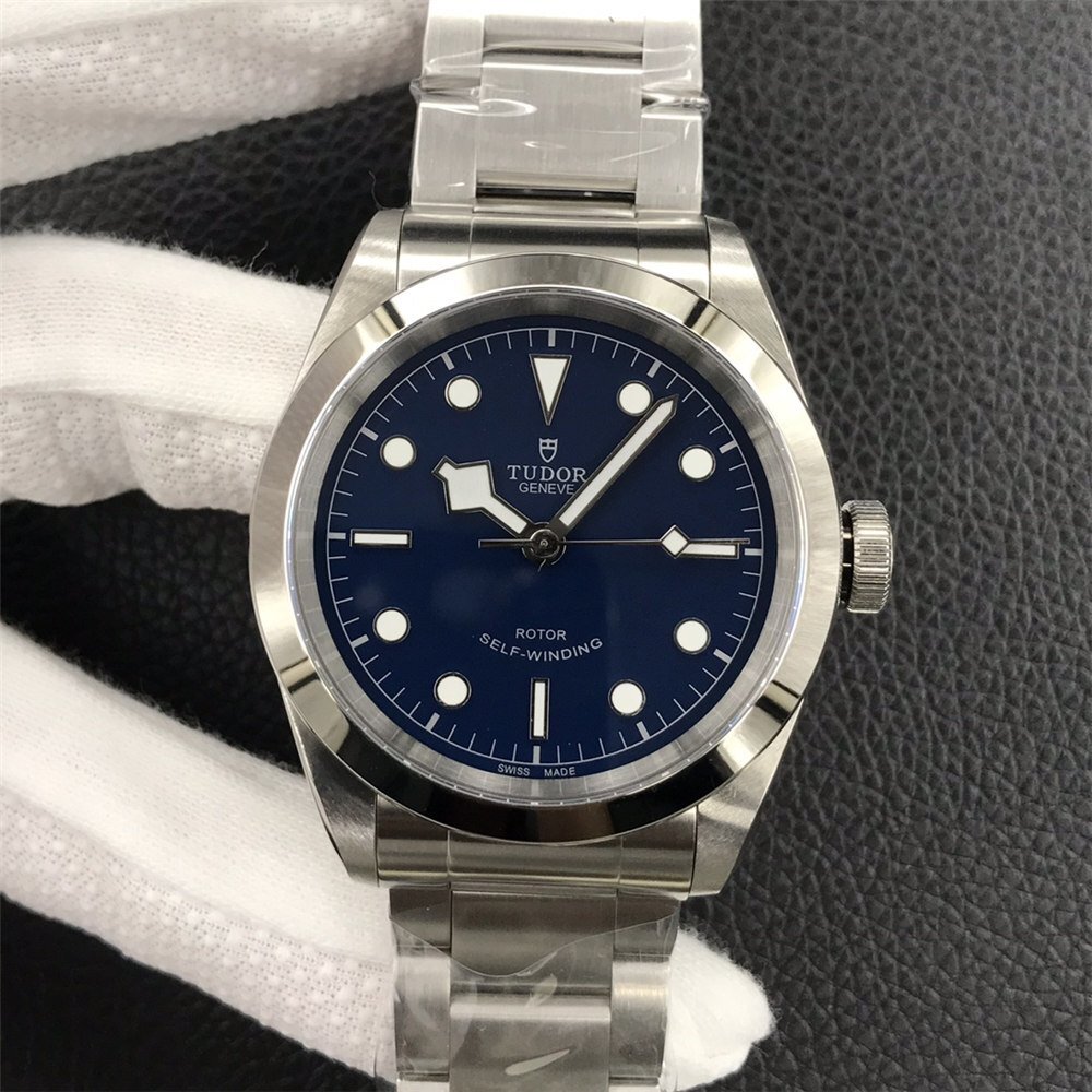 Tudor チューダー Black Bay 41mm Watch 腕時計 ウォッチ 自動巻き メンズ 紳士 M79540-0004拍卖