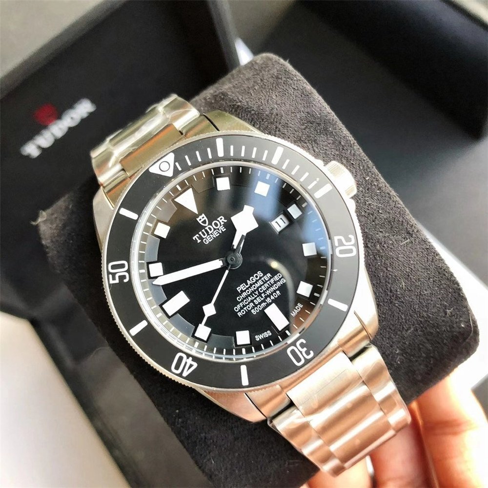 TUDOR チューダー PELAGOS 自動巻き 腕時計 メンズ ウォッチ 高級 ステンレス 紳士用 黒系 M25600TN-0001拍卖