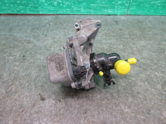 ☆ トヨタ アクア NHP10-6389・・・ ウォーターポンプ エンジン用 98,438 km (ロ-3) ☆拍卖