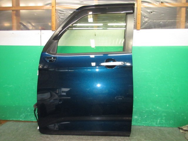 ☆ ダイハツ トール M900S-0002・・・ 左 フロントドア 青 (H-3-1) ☆拍卖