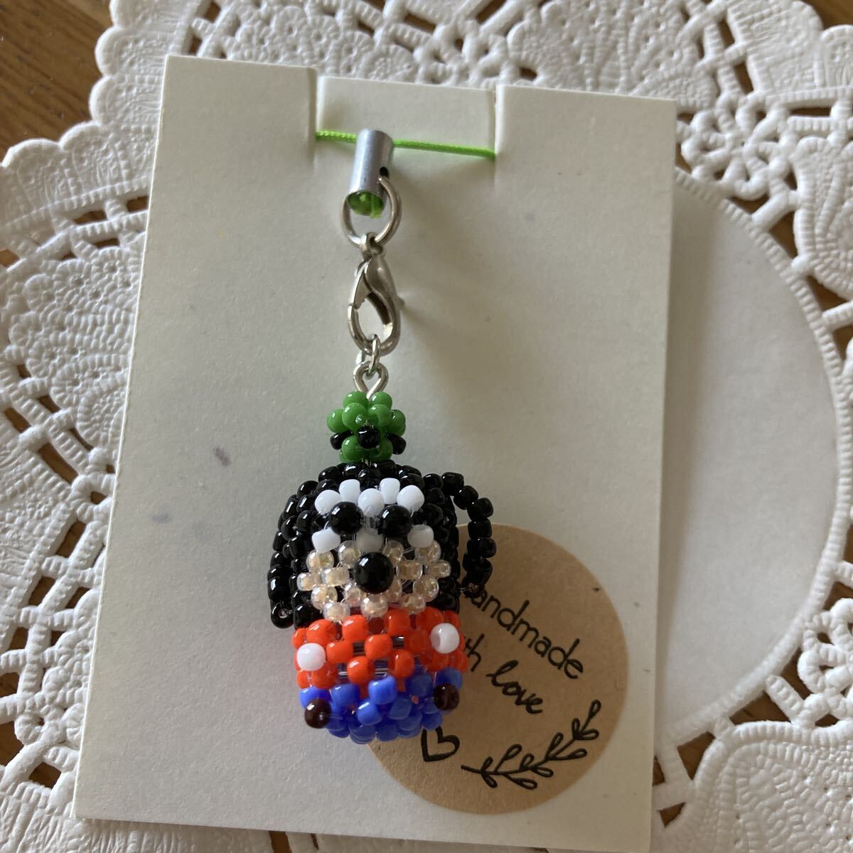 ハンドメイド キーホルダー ストラップ 丸小ビーズ プレゼントにも ディズニー グーフィー風拍卖