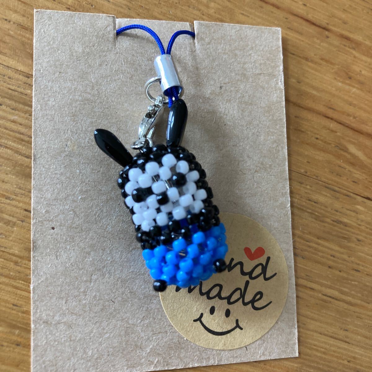 ハンドメイド キーホルダー ストラップ チャーム 丸小ビーズ プレゼントにも ディズニー オズワルド風拍卖