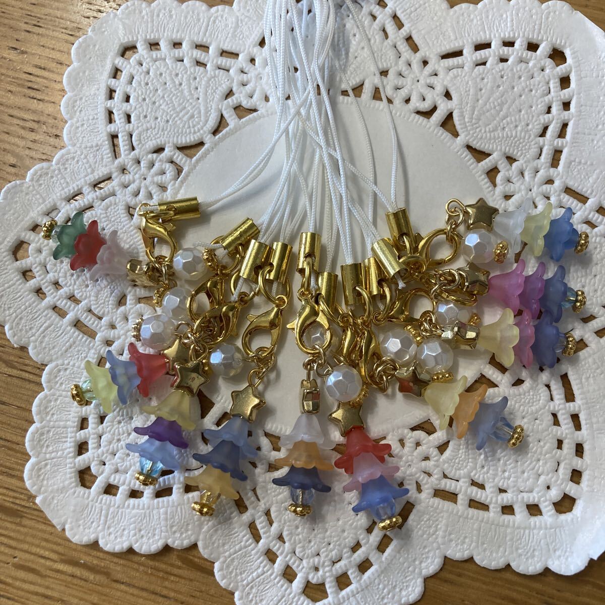 ハンドメイド ミニ キーホルダー プチ チャーム ストラップ クリスマスツリー風 10個セット拍卖