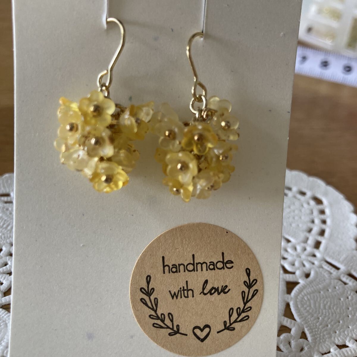 ハンドメイド ピアス ミニフラワーブーケ風 プレゼントにも ゴールド拍卖