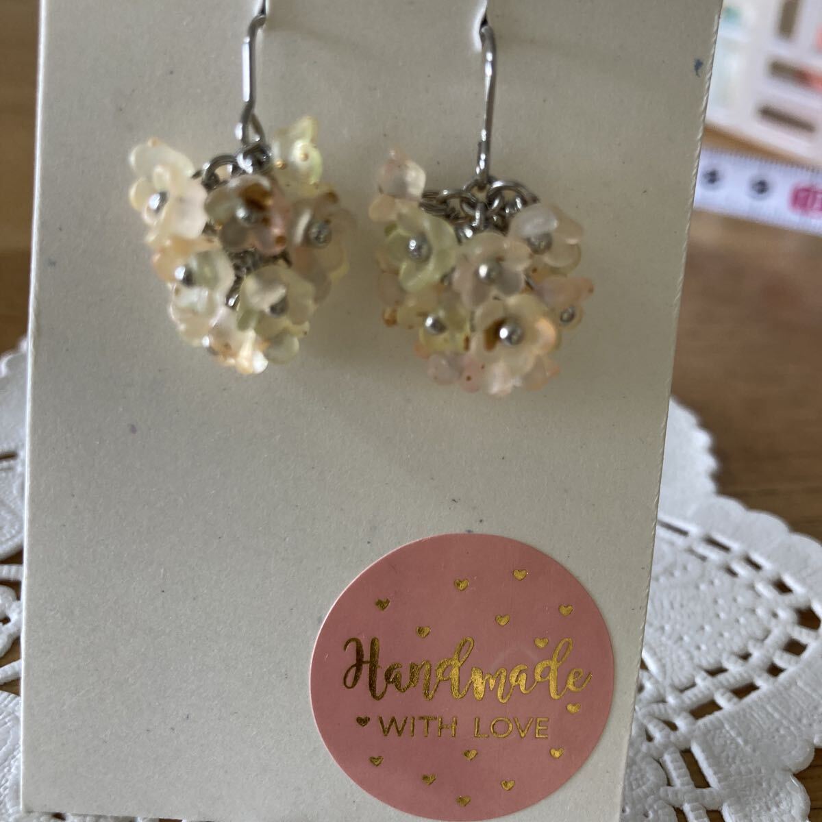 ハンドメイド ピアス プレゼントにも ミニフラワーブーケ風 シルバー プレゼント拍卖