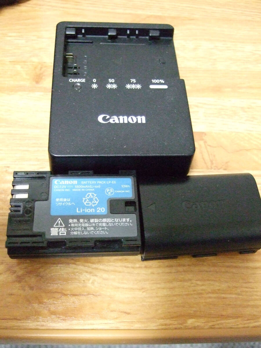 CANON バッテリーパック LP-E6 2個、充電器 セット拍卖