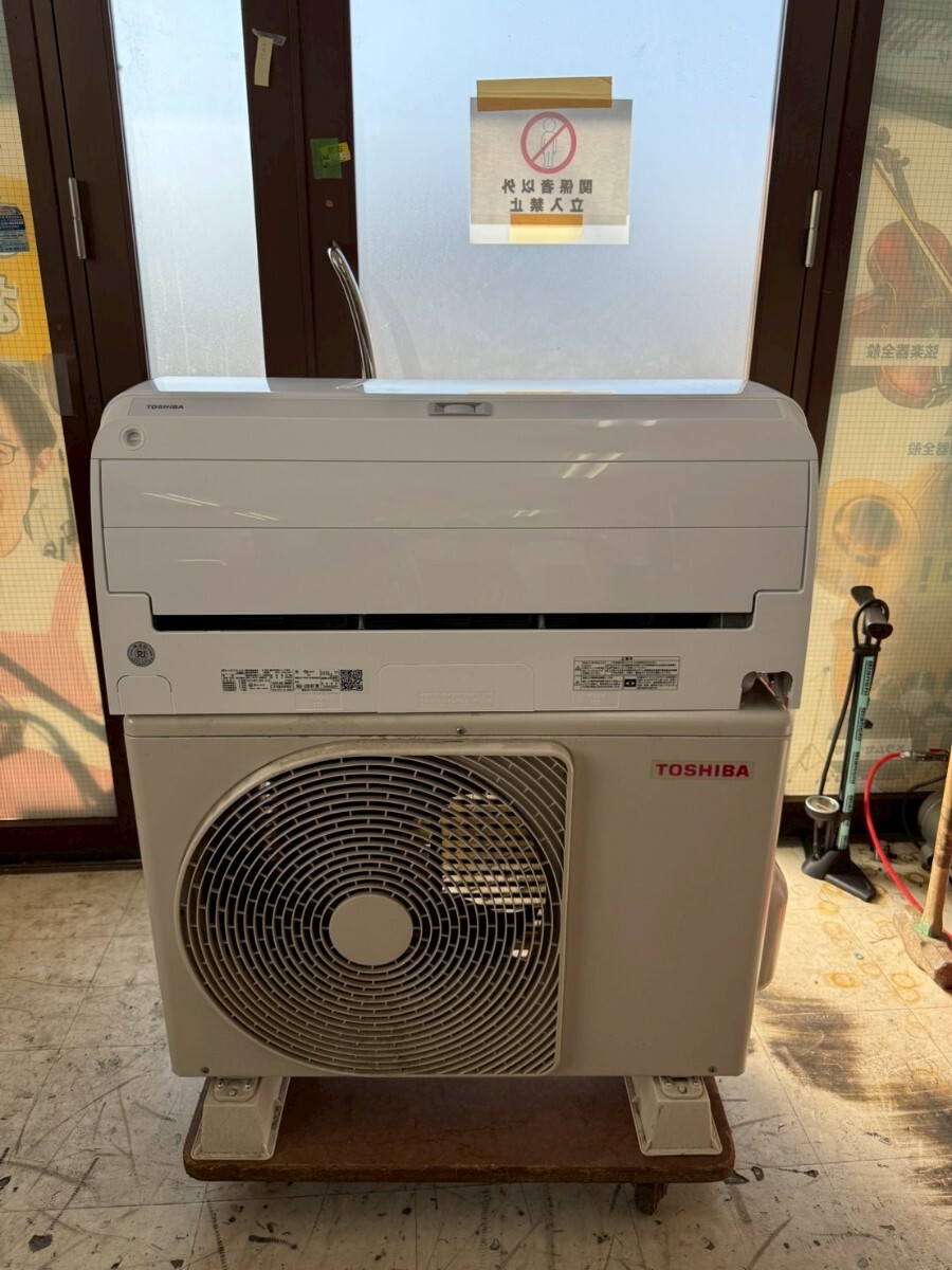I★① 東芝 TOSHIBA エアコン J-RTシリーズ 主に10畳 ホワイト RAS-J281RT(W)拍卖