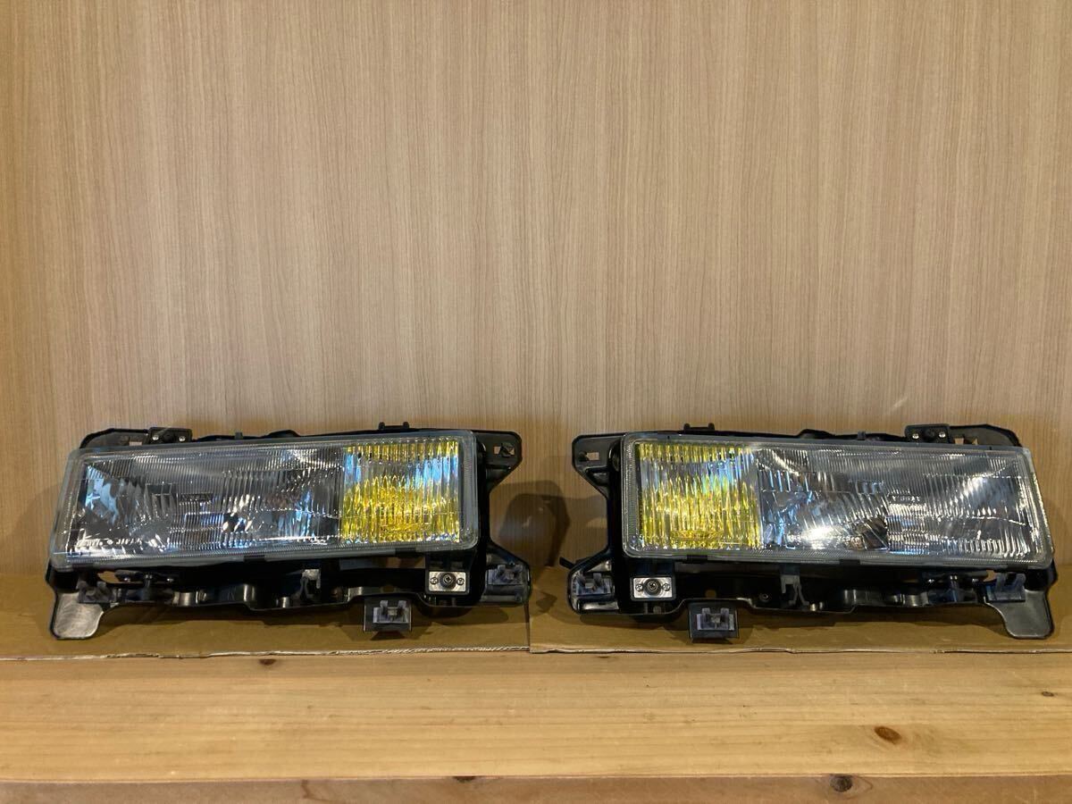 ★広島日産★U11マキシマ★ブルーバード★純正ヘッドライト★ダットラ720ハイラックス流用★USDM★一応ジャンク扱い★着払発送★拍卖