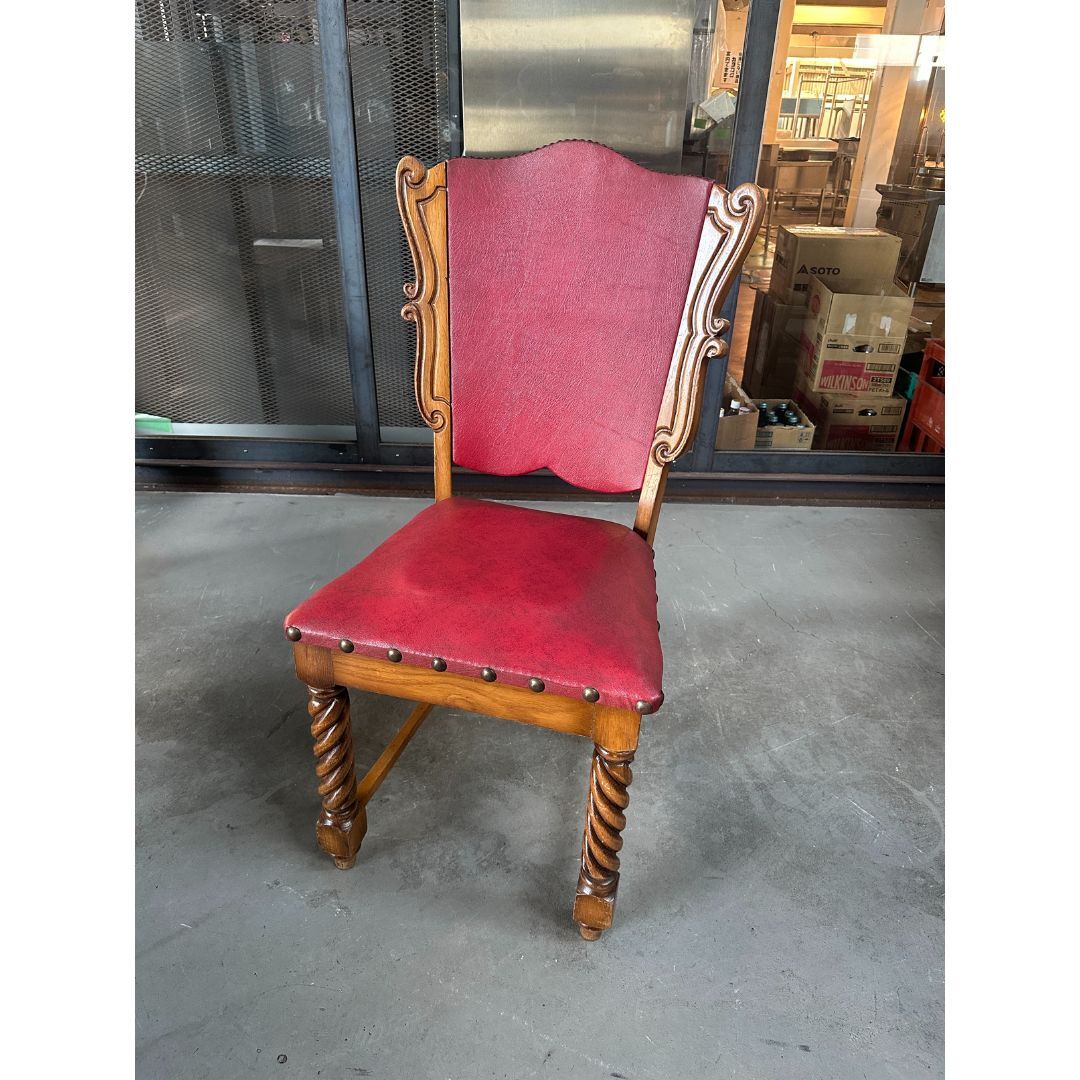 ダイニングチェア 英国アンティーク調 西洋 鋲打ち拍卖