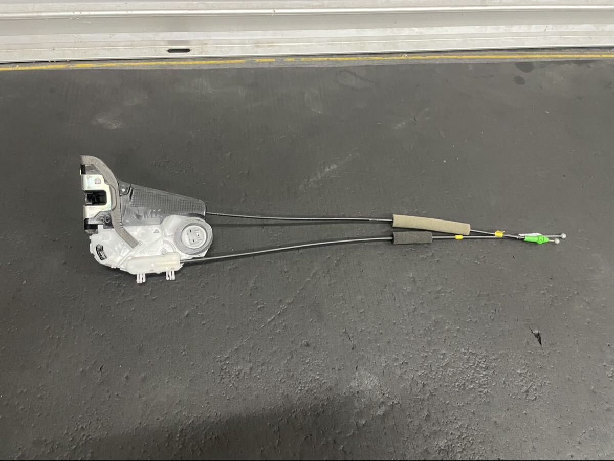 ★動作確認済み★ プリウス ドアロック 左 リア ZVW 50 51 55 助手席 後ろ アクチュエーター トヨタ 純正 TOYOTA prius 拍卖