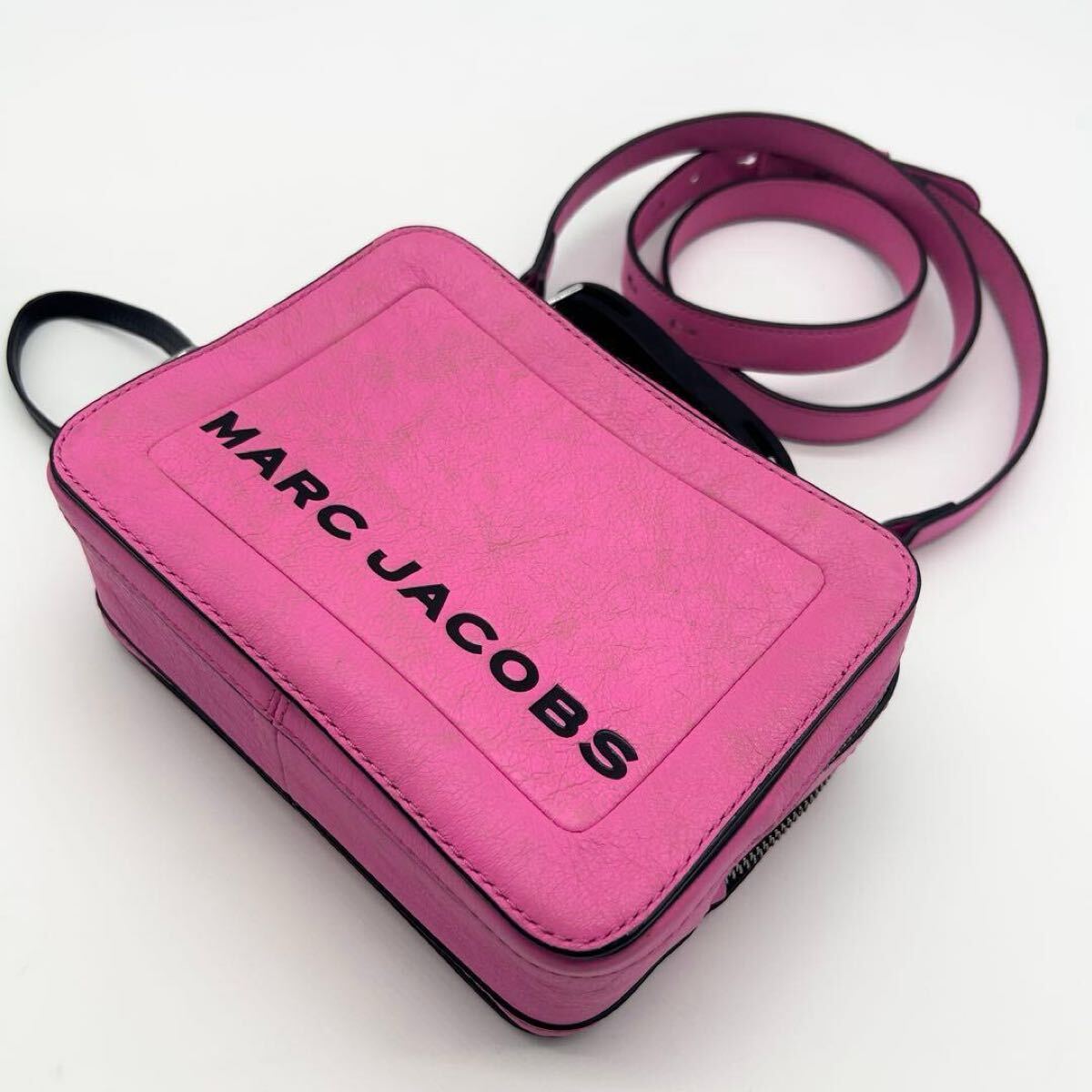A384 美品 マークジェイコブス THE BOX 23 カメラバッグ ピンク MARC JACOBS ヴィンテージ加工 ピンク ミニハンドバッグ ショルダーバッグ拍卖