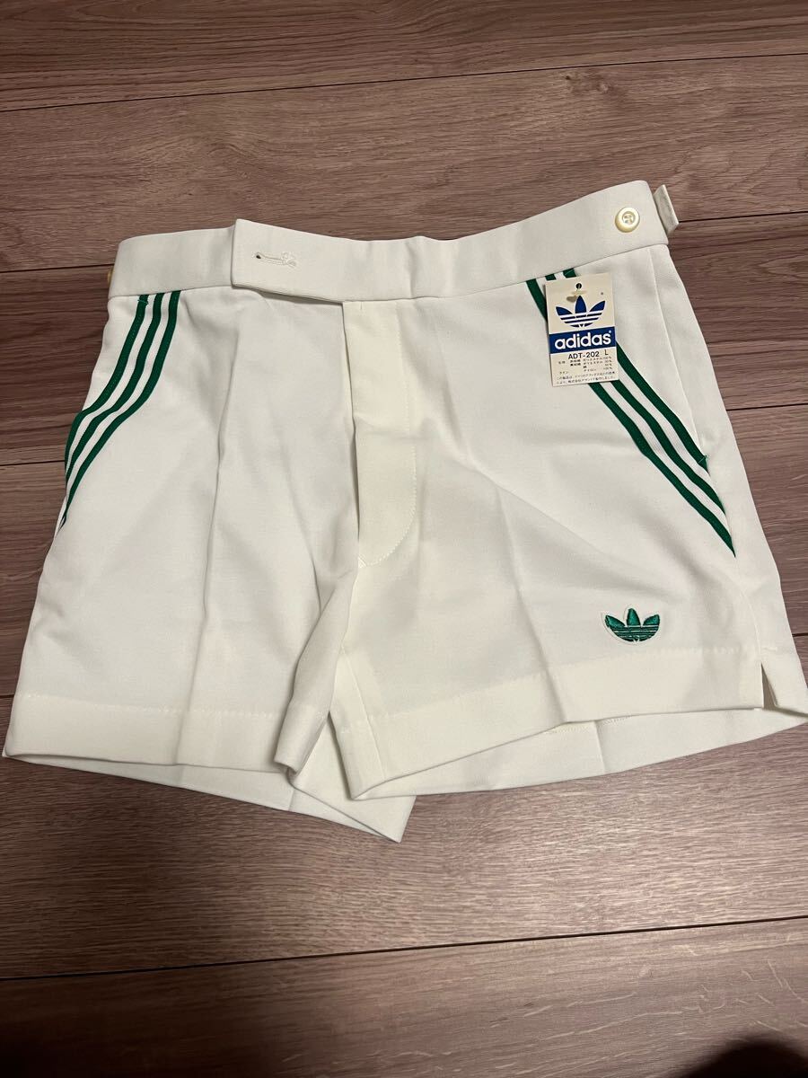 希少!超レア 80’s アディダス ショートパンツ L デサント 短パン 白緑 レトロ ヴィンテージ デッドストック拍卖