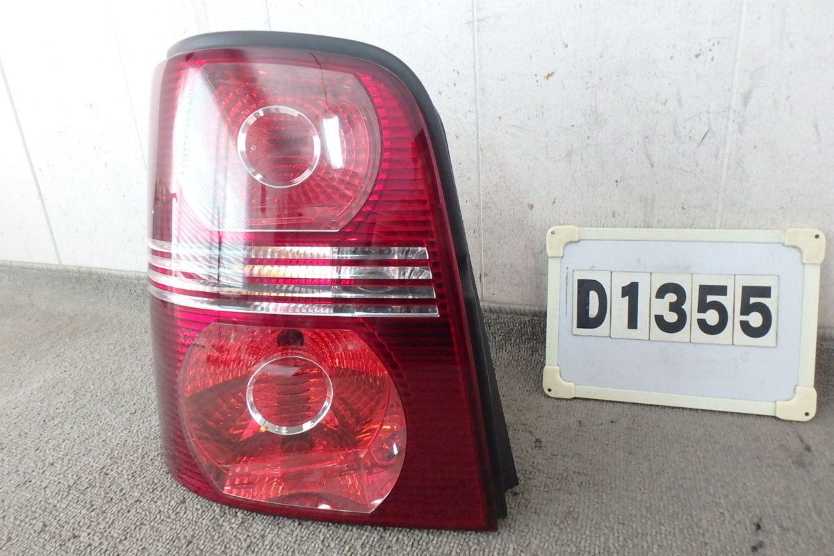 ★VW TOURANトゥーラン☆テールライト左(D1355)拍卖