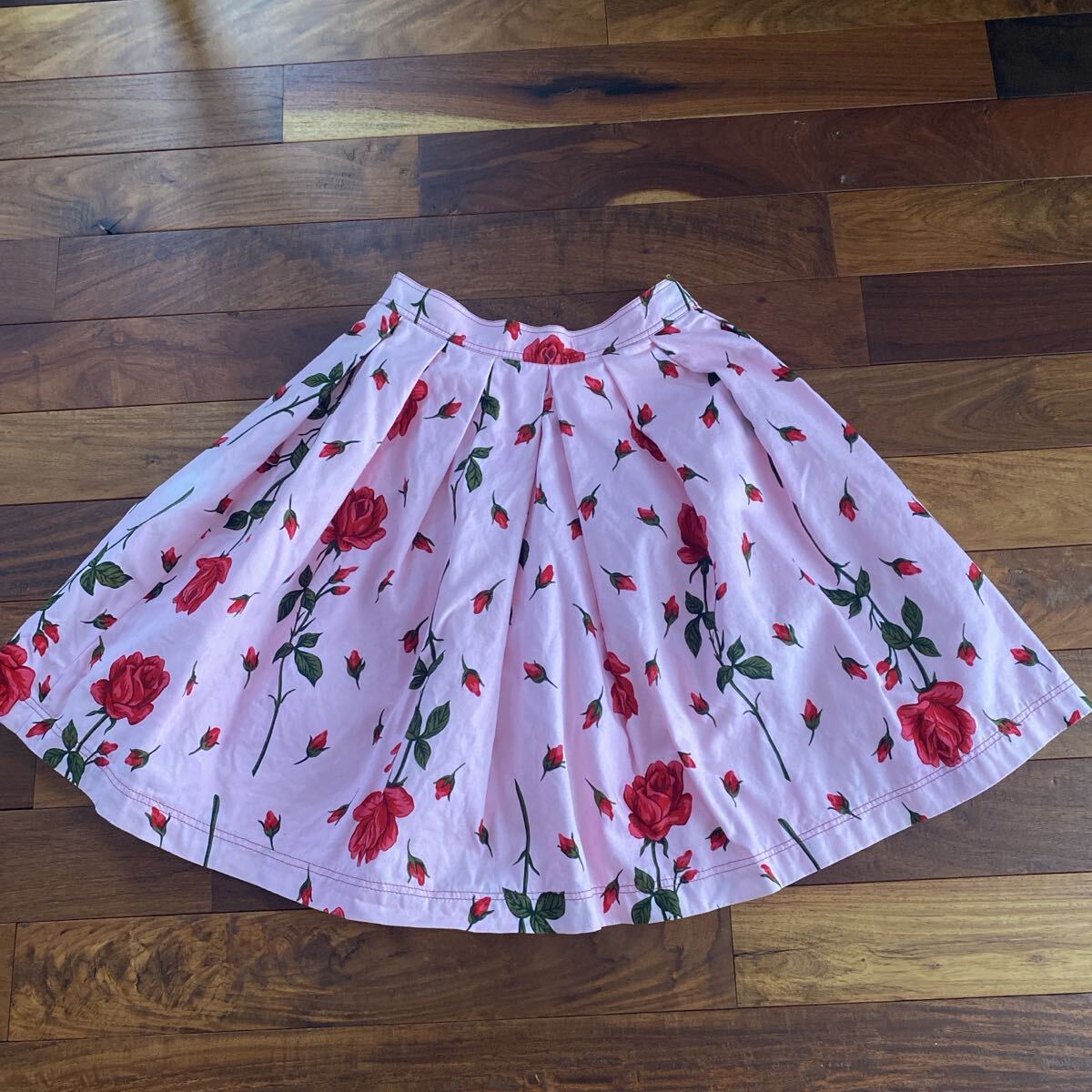 MILK スカート バラ柄 バラ 薔薇 フレアスカート拍卖