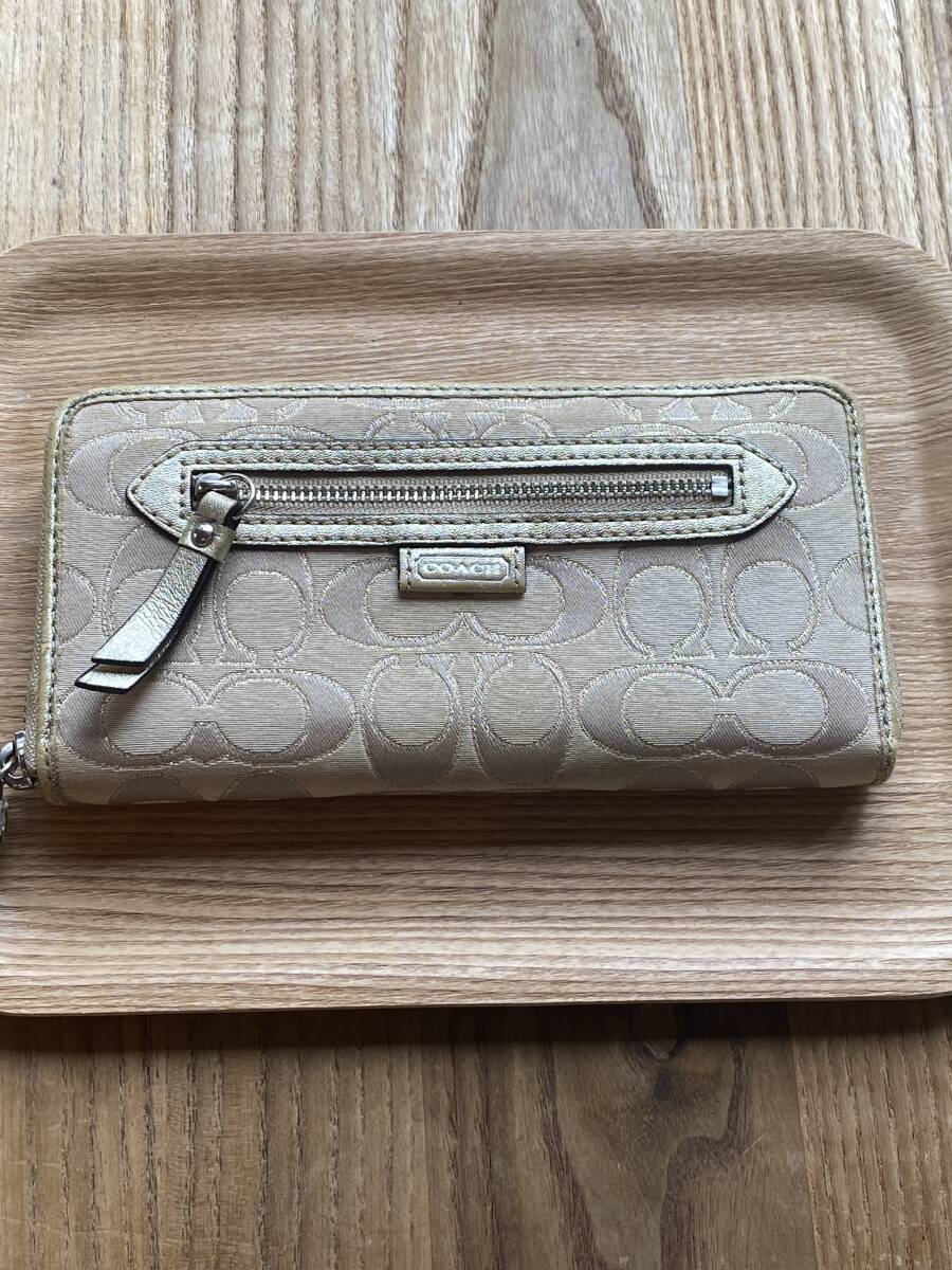 コーチ ラウンドファスナー レディース 長財布 拍卖