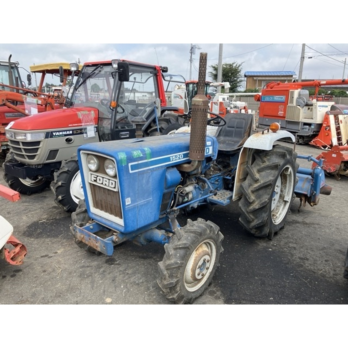 【輸出向け】茨城県渡し FORD トラクター 1520 1007h フォード 4WD SRT3H ロータリー 輸出 貿易向け 現状渡し 中古 直Q10416411拍卖