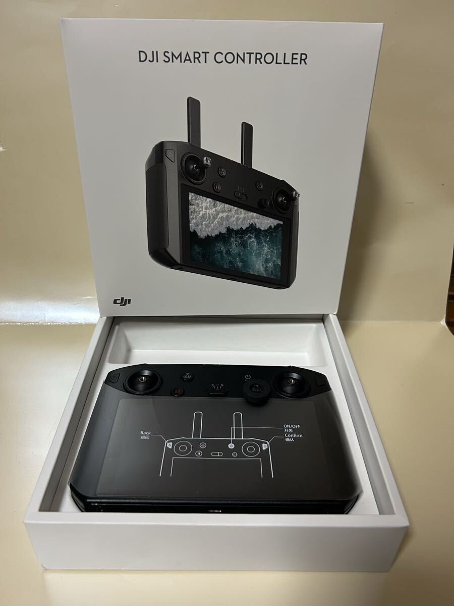 新品 DJI スマートコントローラー 送信機 SMART CONTROLLER RM500 16GB拍卖