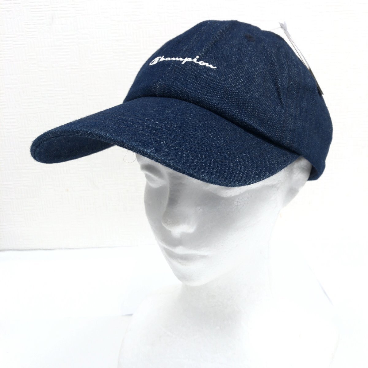 新品 Champion チャンピオン ロゴ刺繍 デニム キャップ 56.5~58.5cm インディゴ ベースボールキャップ スナップバック 帽子 未使用拍卖