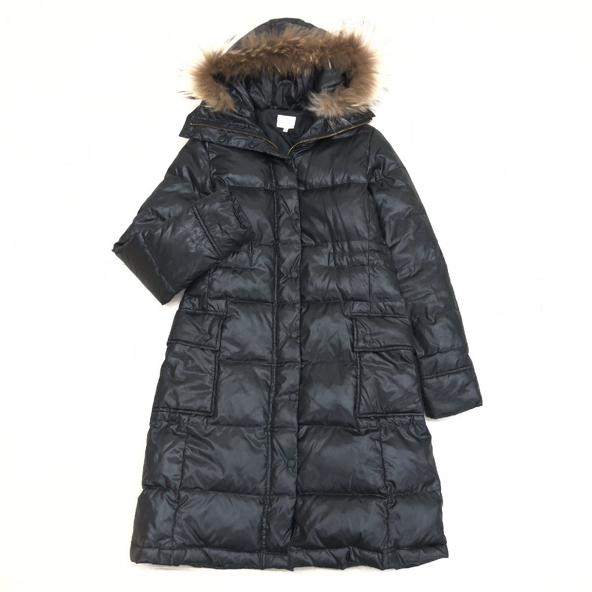 ◆TAKEO KIKUCHI タケオキクチ リアルファー付き ボリュームカラー Aライン ダウンコート 1 黒 ブラック ロングコート レディース 女性用拍卖