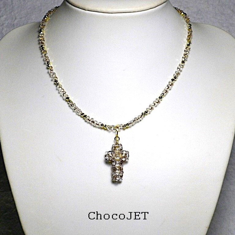 チェコビーズ・クロスネックレス ファルファーレネックレス ブラウンゴールド金色拍卖