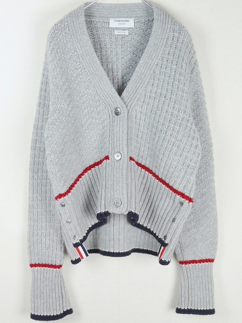 THOM BROWNE トムブラウン Fine Merino Wool V-Neck Cardigan トリコロール メリノウール カーディガン38グレー レディース イタリア製拍卖