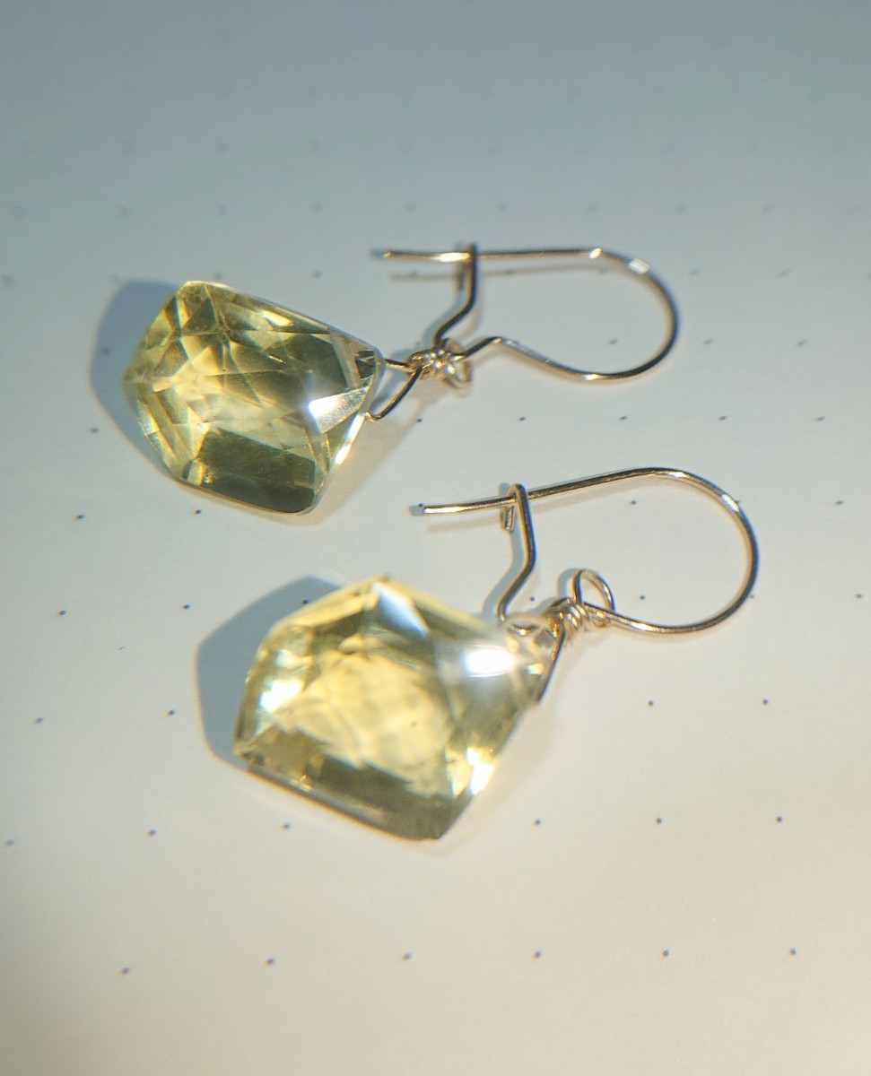 宝石質 レモンクォーツのピアス ファセットカット/着せ替え可能キドニーピアス K14GF レモン水晶/14金GF 14KGF拍卖