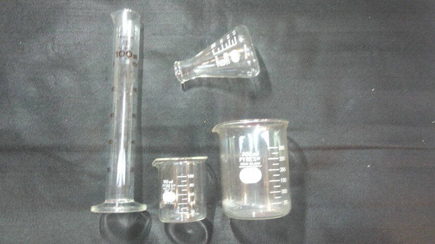 メスシリンダー 三角フラスコ ビーカー大小拍卖