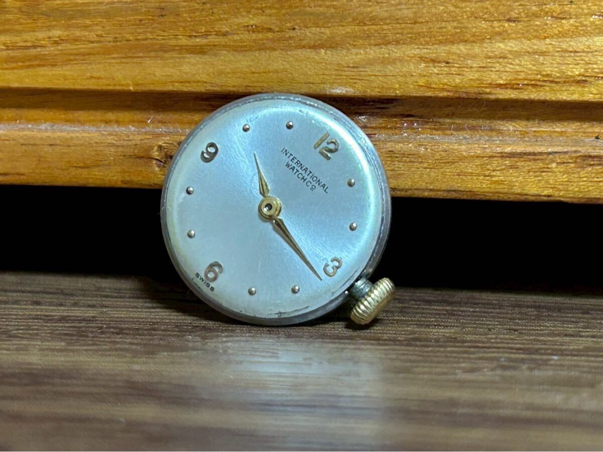 IWC ムーブメント 文字盤 リューズのみ 17石 ジャンク品 パーツ取り拍卖