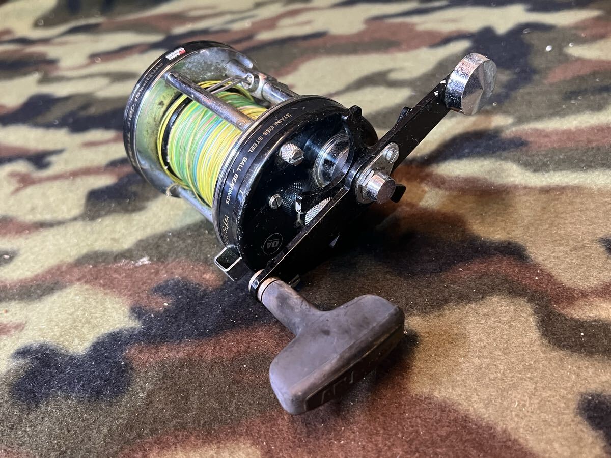 希少 abu garcia Ambassadeur 7000C SYNCRO 2000スタート売り切り!! アブガルシア アンバサダー シンクロ レイクトローリング 両軸リール拍卖