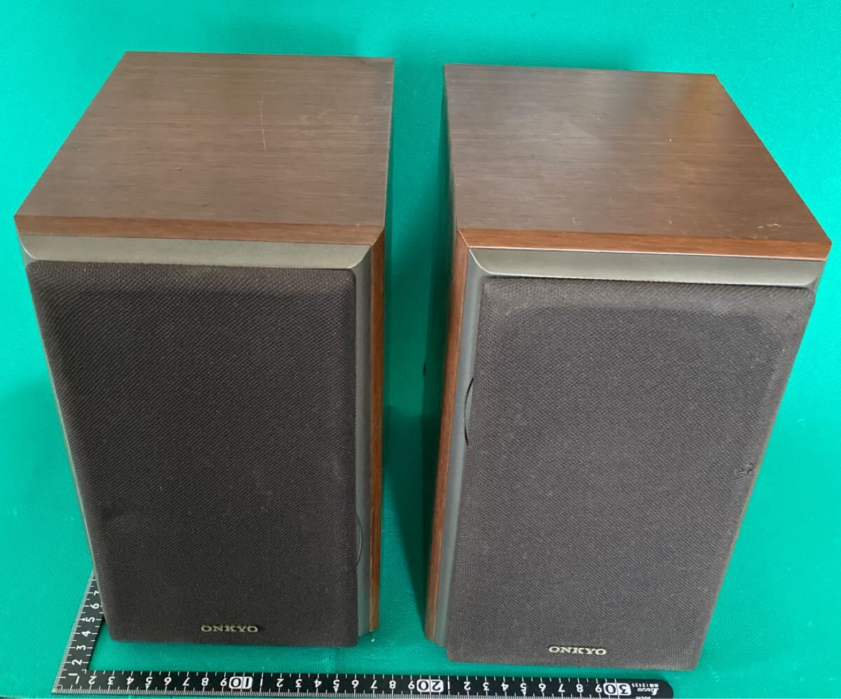 ONKYOブックシェルフスピーカーD052A ズッシリ2個で約7kg エッジ割れ拍卖