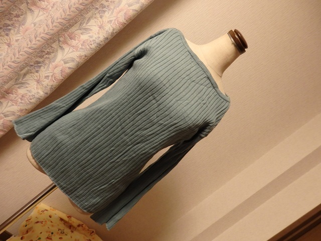 【美品】★KBF ベルスリーブ お色が素敵リブニットセーター/アーバンリサーチ秋冬★拍卖