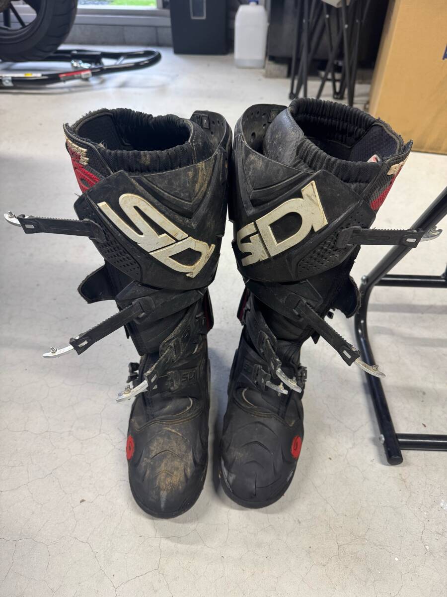 SIDI オフロード ブーツ unitブーツスタンドセット 9.5/44 SIDI CROSSFIRE? ブラック クロスファイア SUPERMOTARDの旧モデル 約27cm拍卖