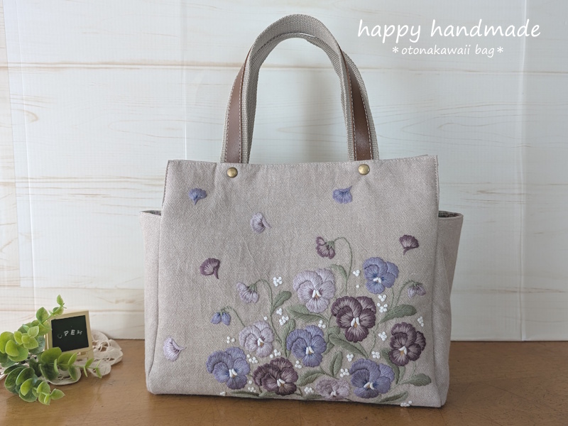ハンドメイド♪ トートバッグ *ハンドバッグ *ビオラの手刺繍拍卖